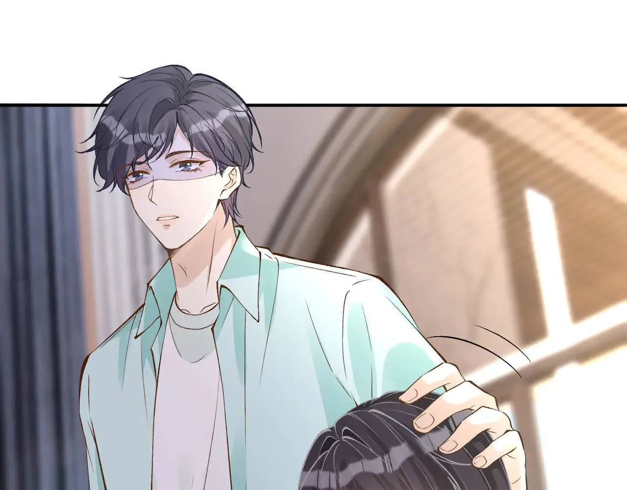 满级大佬翻车以后漫画,第329 更衣室里的暧昧1图