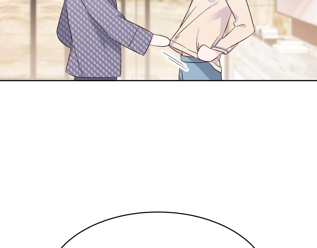 国民校草是女生漫画,347 坐我腿上1图